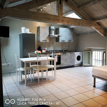 Cav Crystal By People Apartment อัสตี ภายนอก รูปภาพ